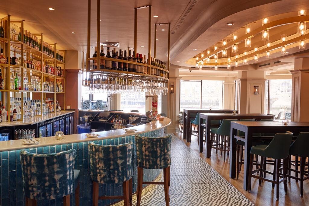 VU bar - The Tower Hotel