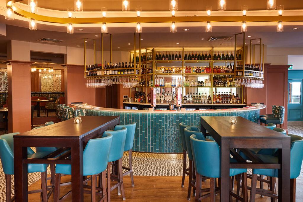 VU bar - The Tower Hotel