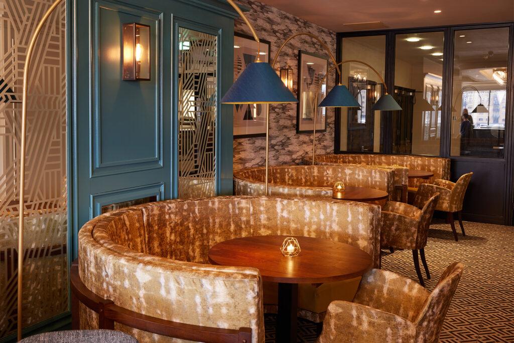 VU bar booths - The Tower Hotel